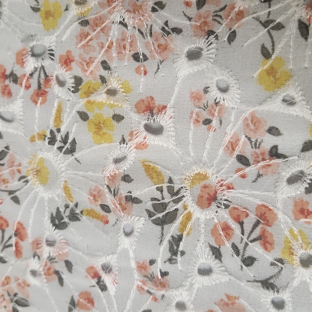 LOFT floral blouse with eyelet detail Size S - Picture 2 of 4